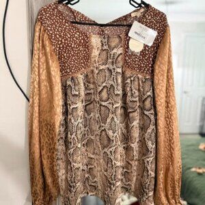 ODDI | Large | "Running into your arms"| multi top